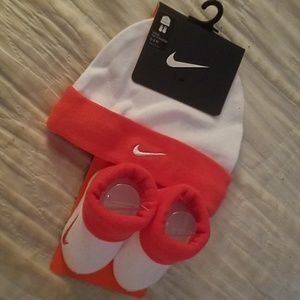 Nike Baby Booties and Hat
